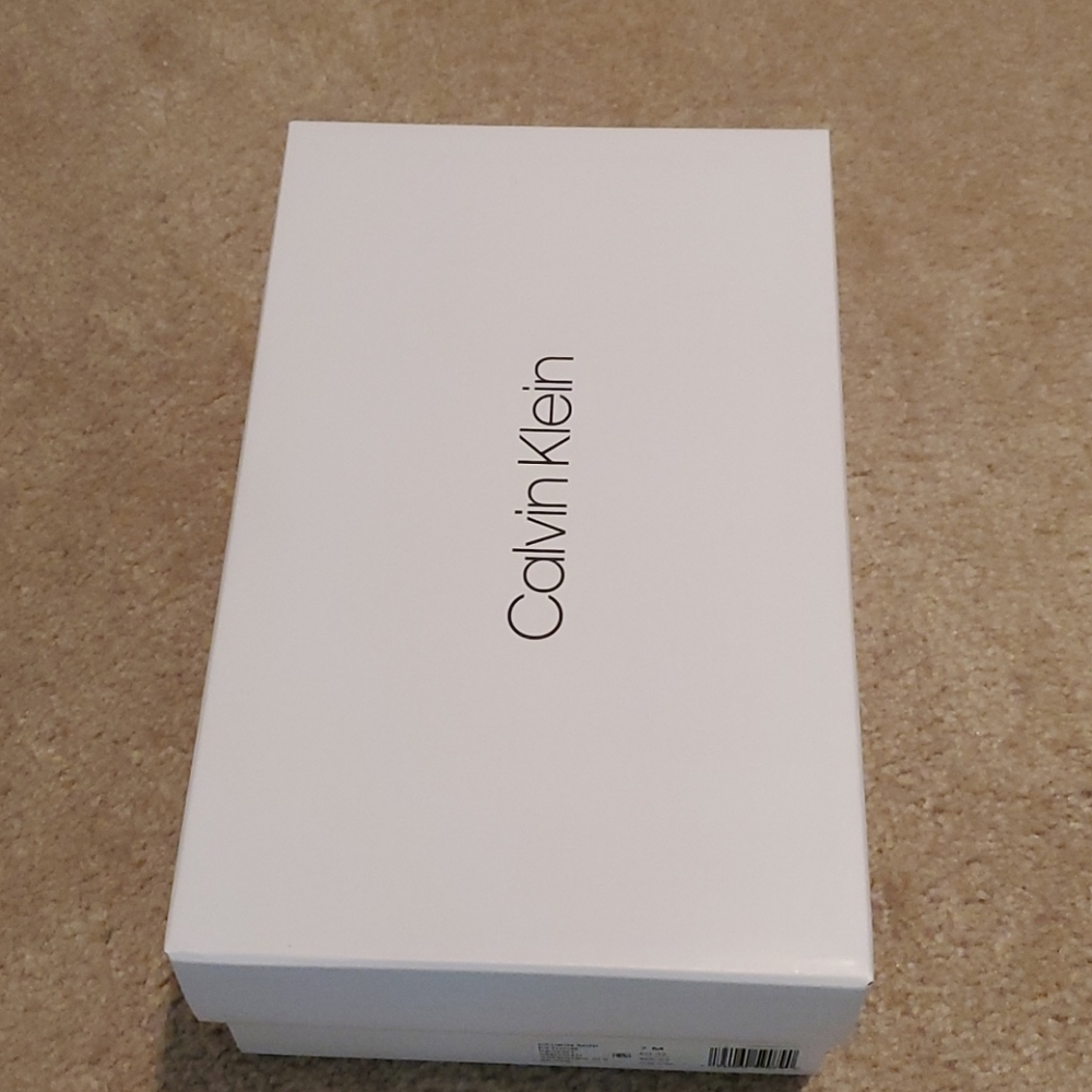NWT Calvin Klein Sandal Collector Box